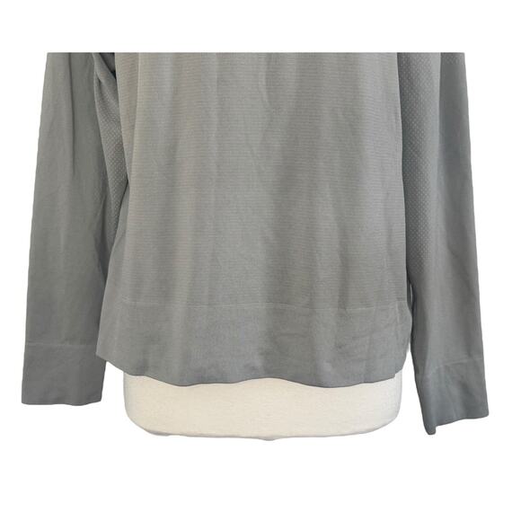 LULULEMON Swiftly Relaxed Half Zip Long Sleeve Top Size 12 Gull Grey/White - Picture 4 of 12